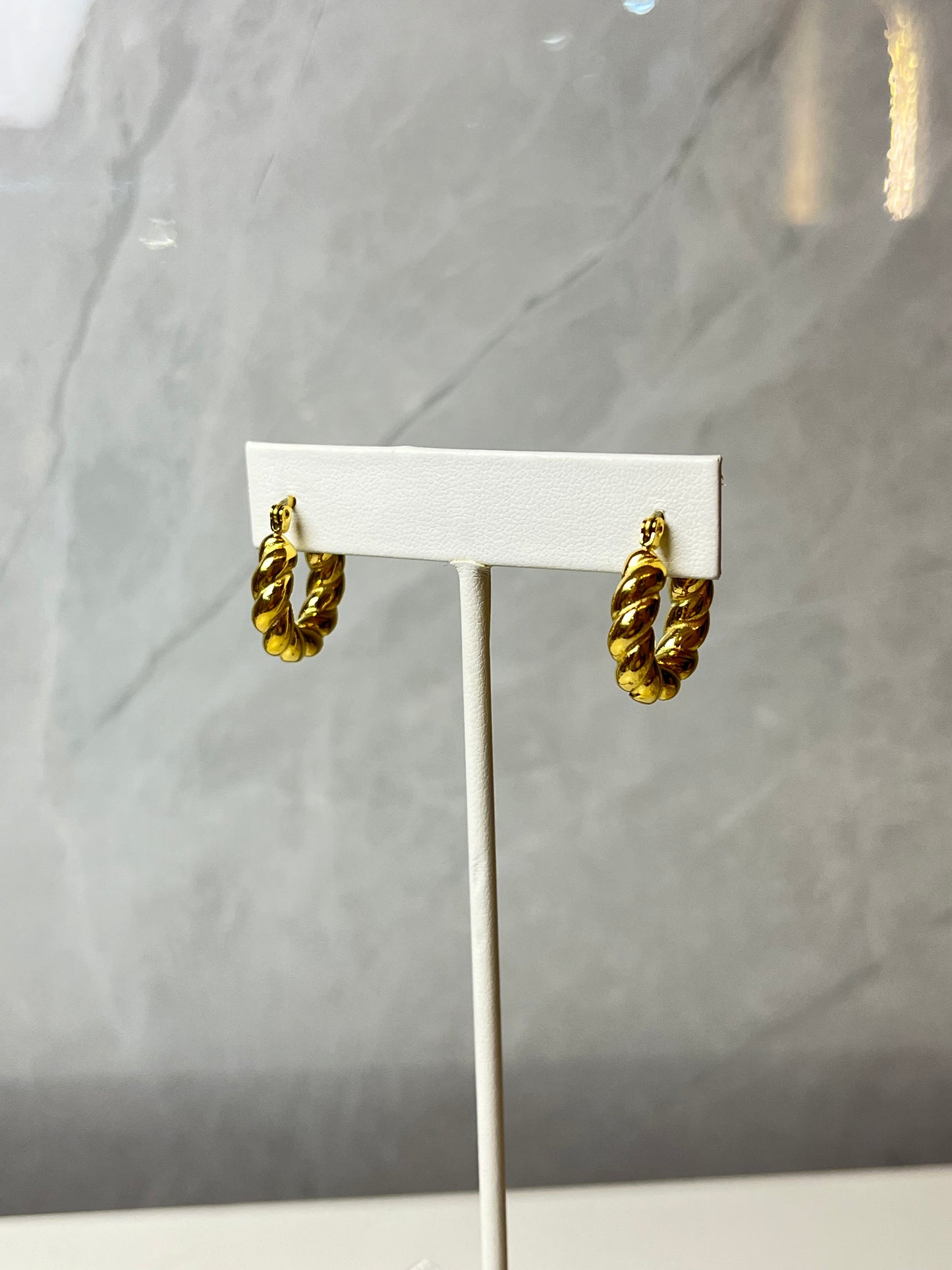 Aretes Tori Dorado
