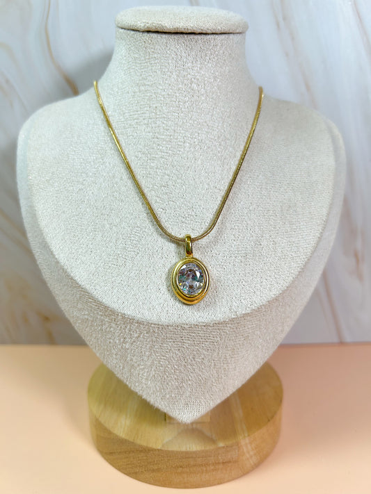 Collar piedra mágica