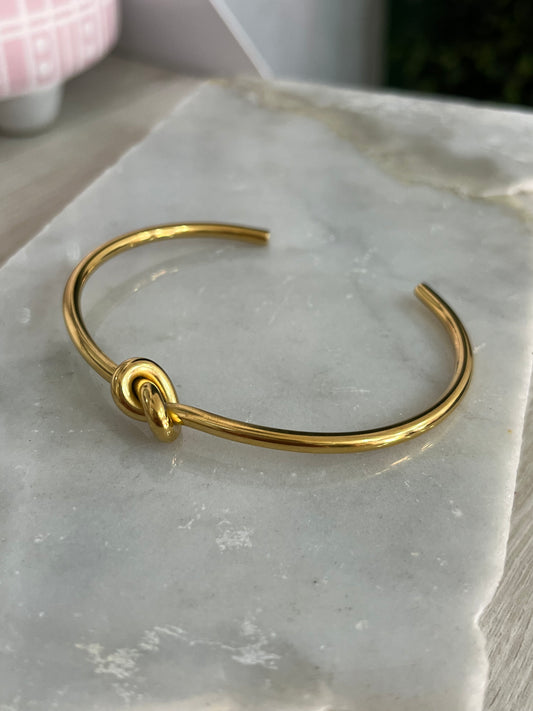 Brazalete Nudo Dorado