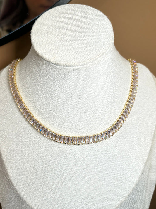 Collar piedras preciosas golden