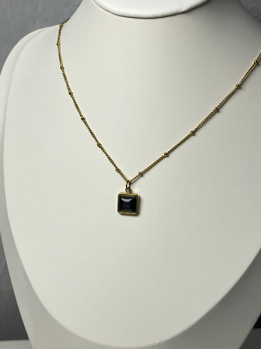 Collar Marlen Black