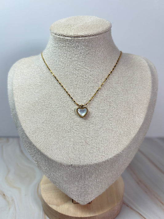 Collar corazón mini perla