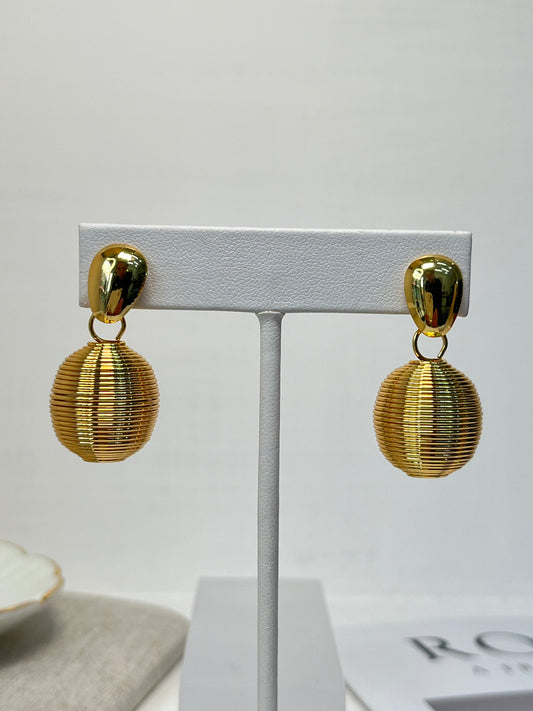 Aretes Ball Spring
