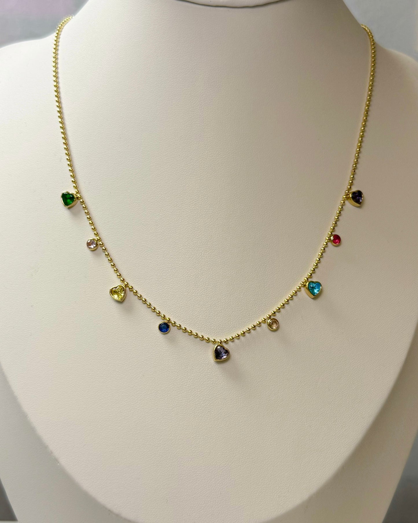 Collar Colored crystals