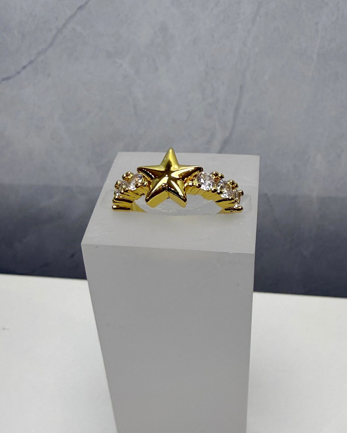 Anillo Estrella con cristales