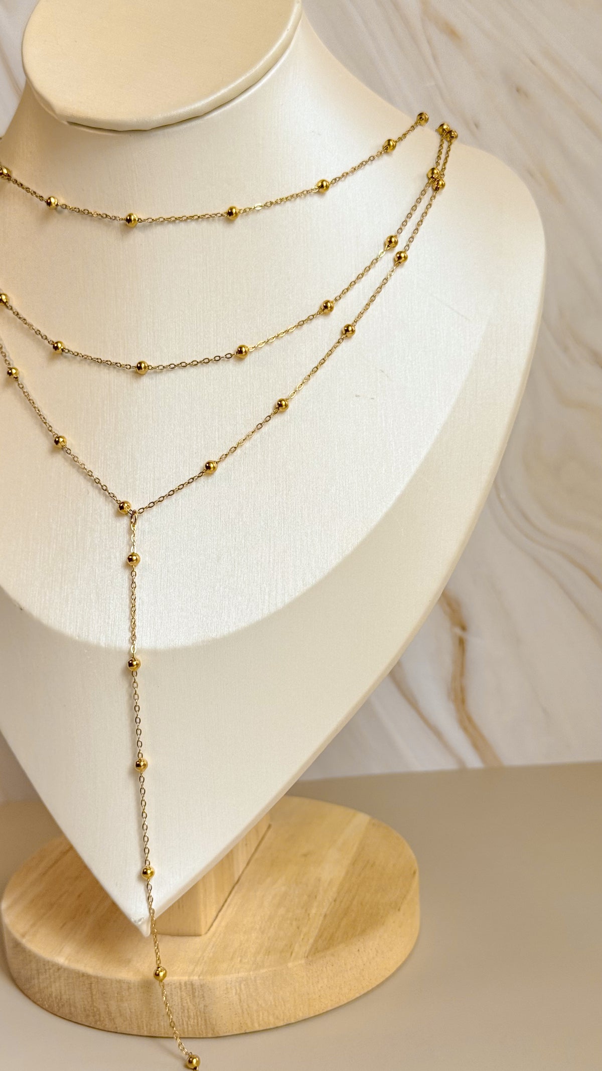 Collar Corbatero Triple Dorado