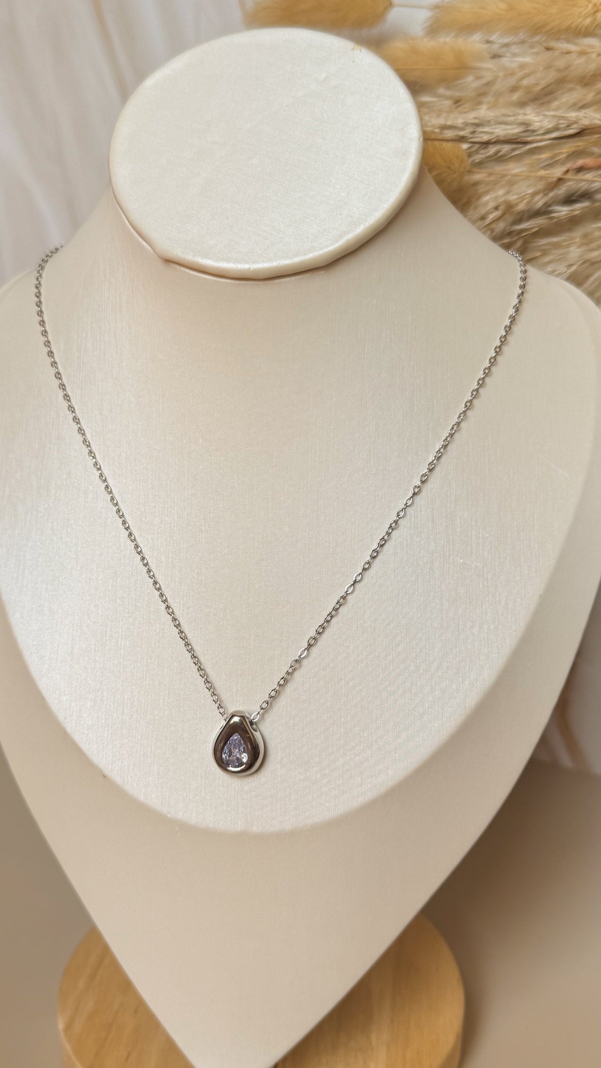 Collar Gota de Cristal Plata
