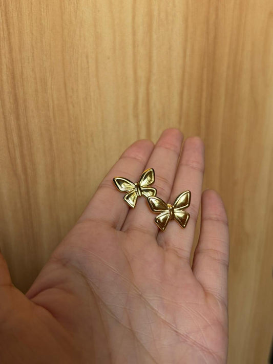 Aretes Mariposa Dorado